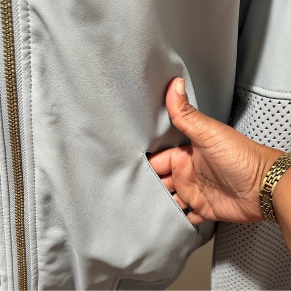 TOPSHOP Bomber Jacket - Picture 3 of 10